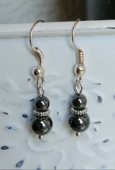 C0104 - Boucles d'oreilles assorties