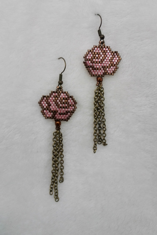 m0017 - Boucles d'oreilles tissées à l'aiguille