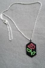 M0022 pendentif rose 1